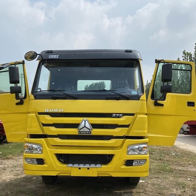 좋은 상태를 가진 중고 HOWO 375hp 트랙터 트럭 6*4 초침 Howo 트랙터 머리