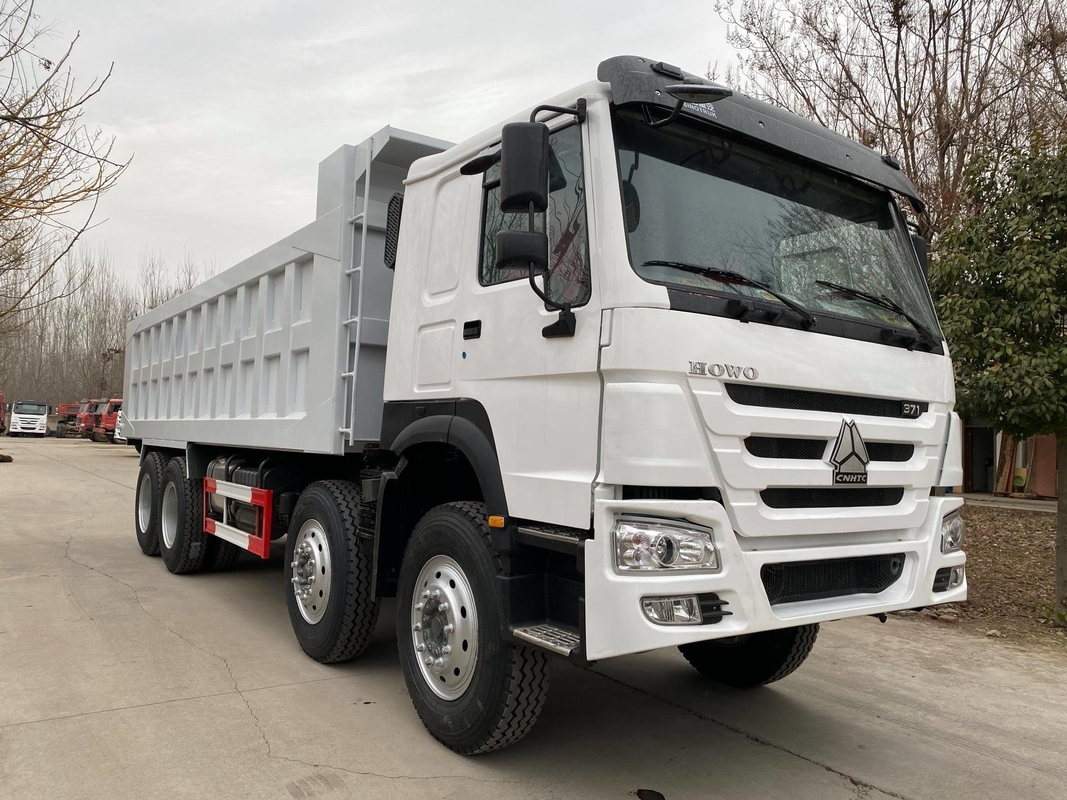 사용된 시노트루크 호워 317Hp 2유로 설명서 4X2 6X4 8X4 디젤 엔진 머리 트랙터 트럭