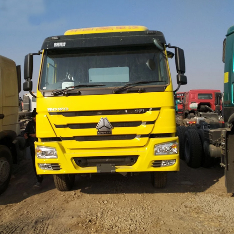 Sinotruk 중고 트랙터 헤드 트레일러 트랙터 트럭 Howo 6*4 트랙터 헤드 가격