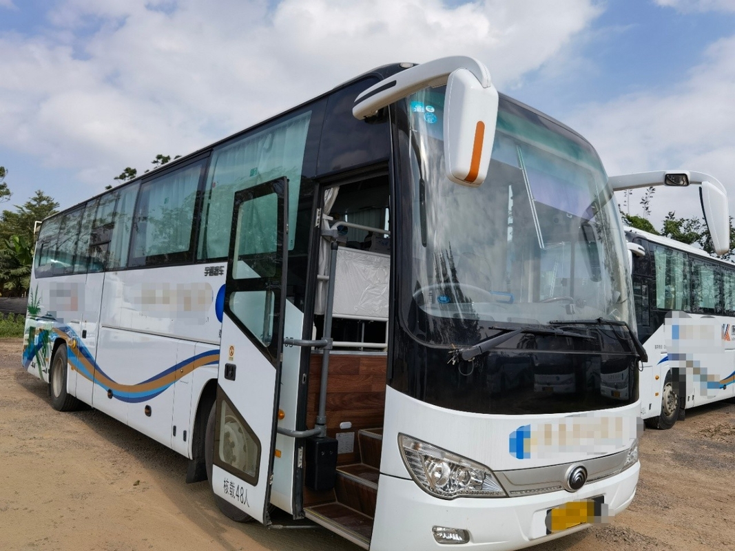 2019 년 48 좌석 Zk6119 새 좌석 40000km 마일리지 사용 관광 버스 코치 럭셔리와 함께 Yutong 버스를 사용