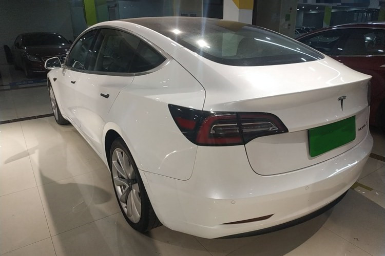 401Km/H 고속 전기 슈퍼카 똑똑한 5개 좌석 전기 자동차 전기 자동차