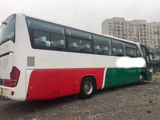 한 개의 장식자는 버스 54 인승 유통 새로운 디자인 관광 버스 ZK6122를 사용했습니다