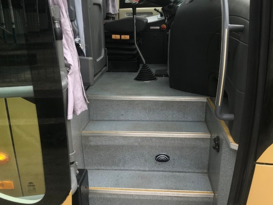 통근 승객은 Yutong 버스 중고 운송 191kw를 사용했습니다.