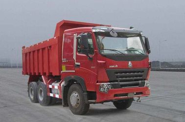 빨간색 Dongfeng 6x4를 가진 제 2 손 팁 주는 사람 트럭은 유로 3 디젤 엔진을 몹니다