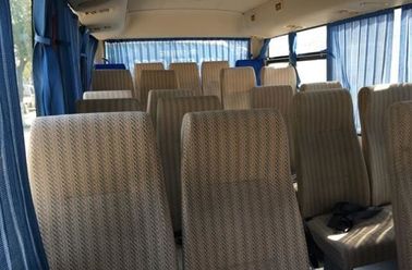 유로 III 디젤 엔진 Yutong 소형 버스는 2011 년 23 좌석 자동적인 기어 박스를 사용했습니다