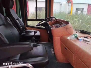 현대는 42의 좌석을 조타하는 차 버스 디젤 엔진 왼손을 2012 년 이용했습니다