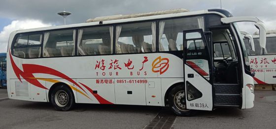 2015년 디젤 168kw Kinglong XMQ6898 사용된 코치 버스 39/45 좌석 호화스러운 좌석