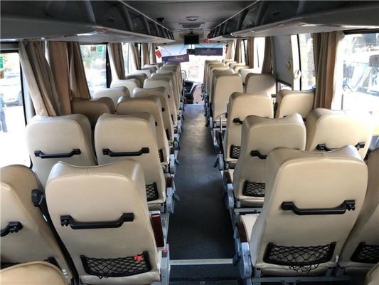 유차이 엔진 VIP 좌석은 코치 양여닫이 에어백 샤시 일반인 버스 사용된 황금용 버스 XML6112 48 좌석을 사용했습니다