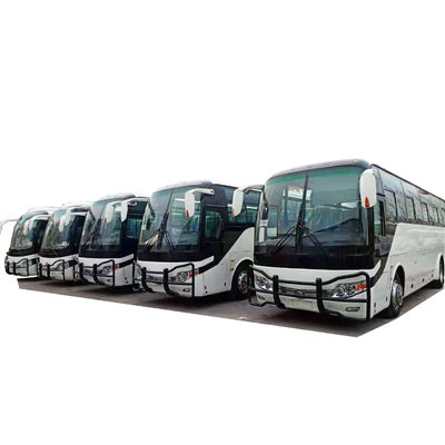 2012년 디젤은 범퍼와 유통 버스 51 자리 Zk6110 화이트 색을 사용했습니다