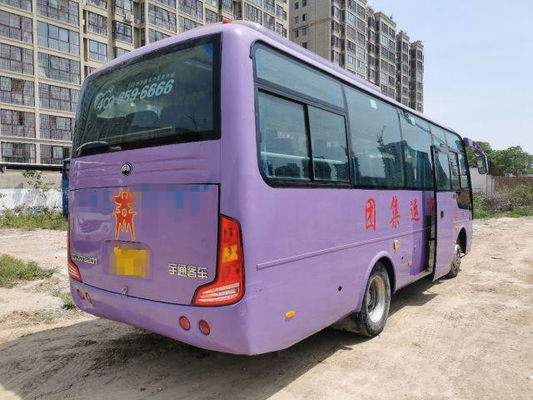 2015년 30 자리 ZK6752D1은 관광객을 위한 전방 엔진 사용된 대형 버스와 유통 버스를 사용했습니다