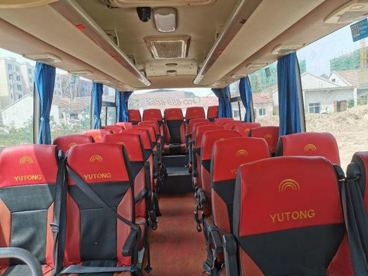 2015년 30 자리 ZK6752D1은 관광객을 위한 전방 엔진 사용된 대형 버스와 유통 버스를 사용했습니다